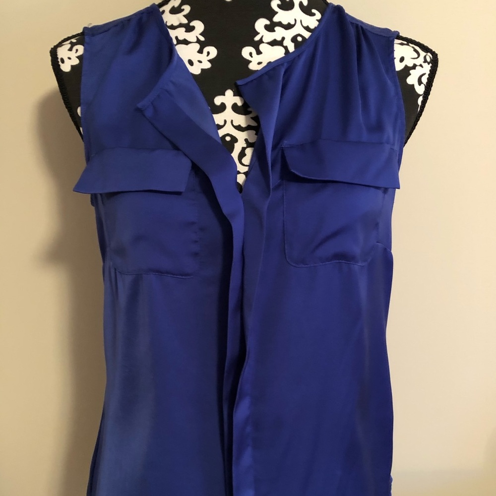 “New York &Company” silky sleeveless blouse
